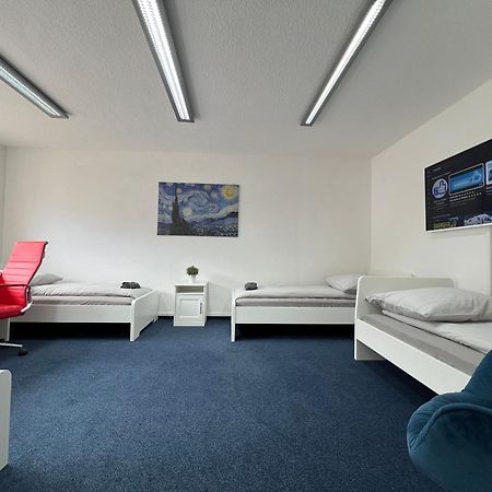 Отель Mieterlux Frankfurt Heusenstamm 46 Экстерьер фото