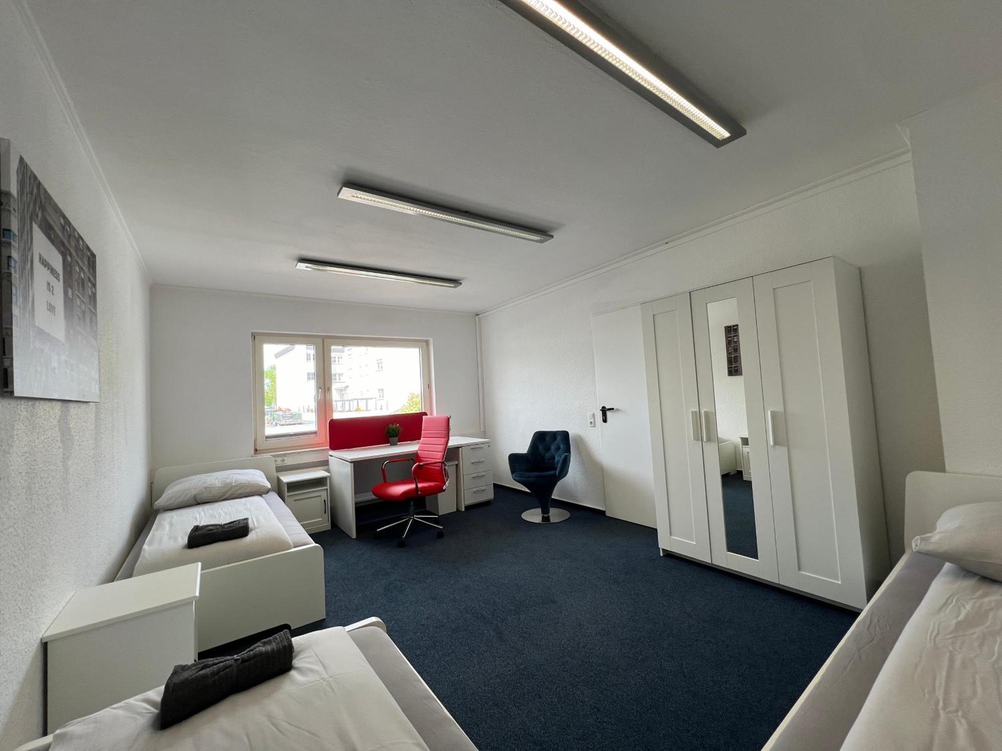 Отель Mieterlux Frankfurt Heusenstamm 46 Экстерьер фото